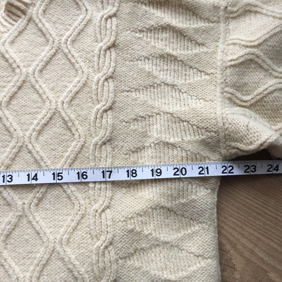 Vintage Handmade Cableknit Sweater - Picture 6 of 8